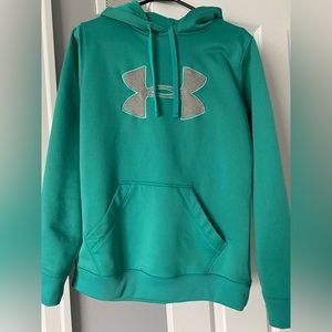 Under armour sweatshirt